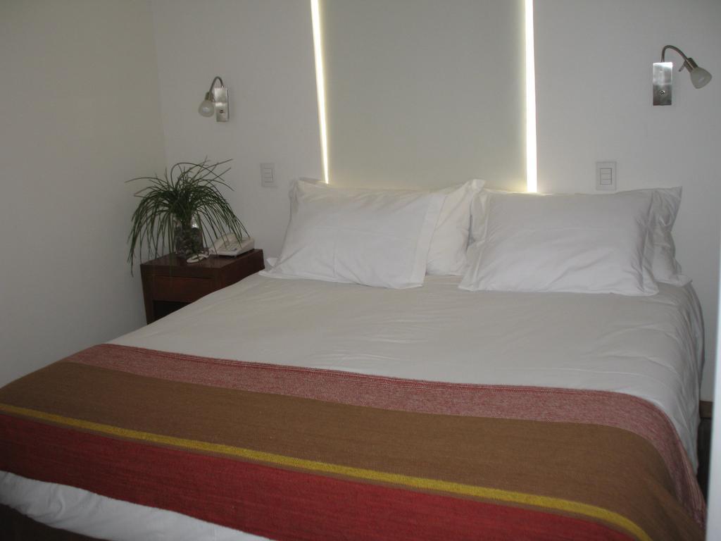 Meridiano Sur Petit Hotel Santiago Exterior photo