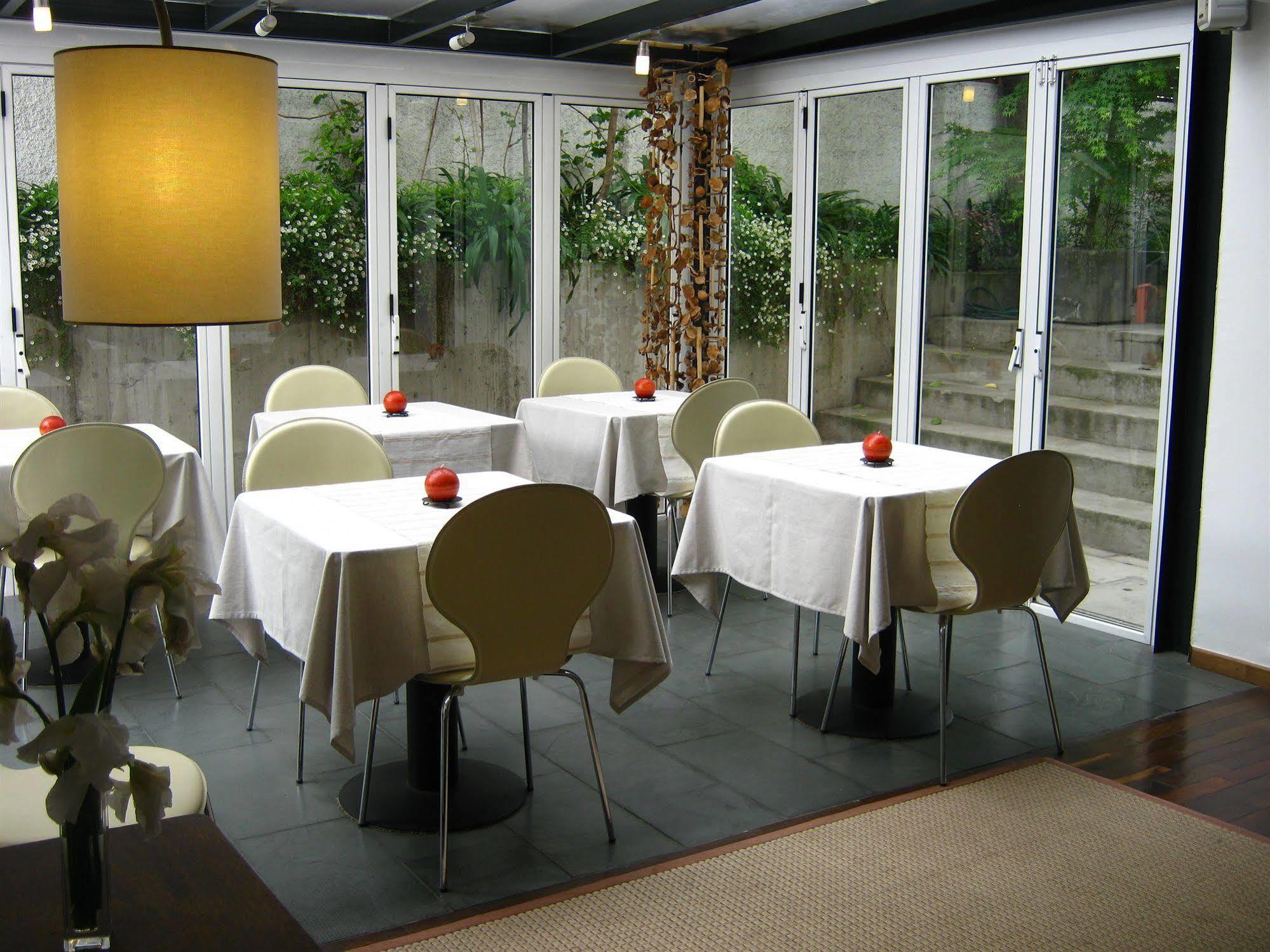 Meridiano Sur Petit Hotel Santiago Exterior photo
