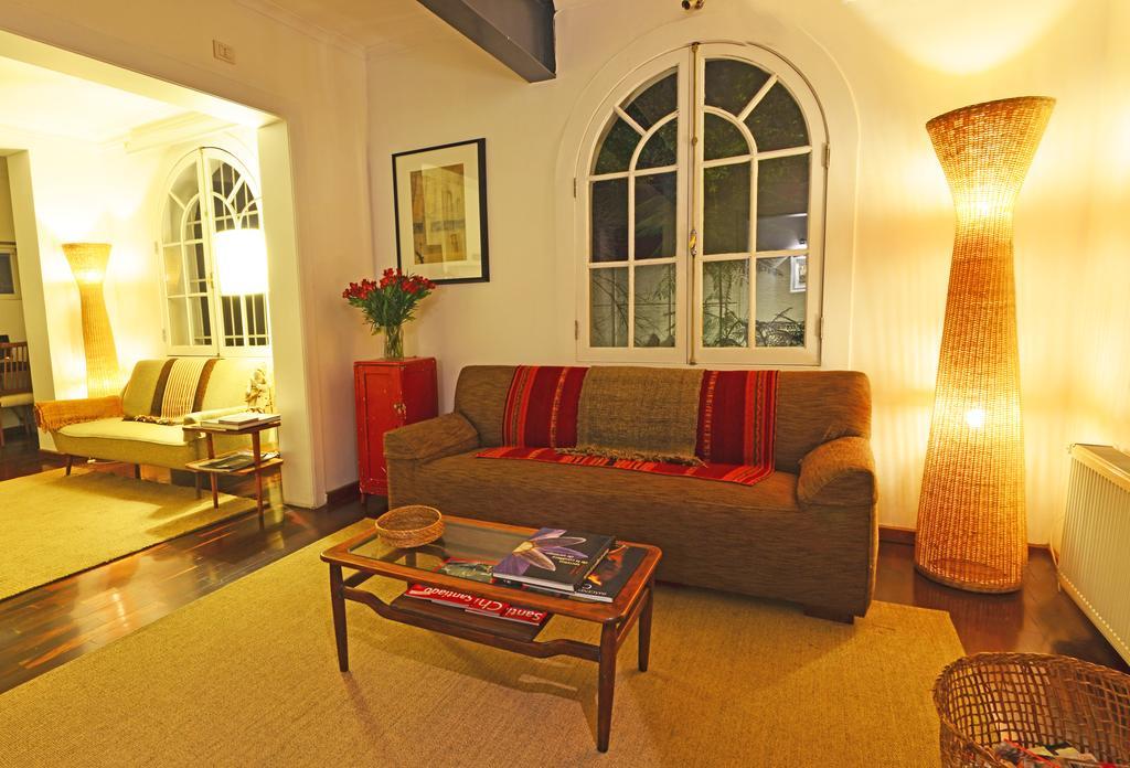 Meridiano Sur Petit Hotel Santiago Exterior photo